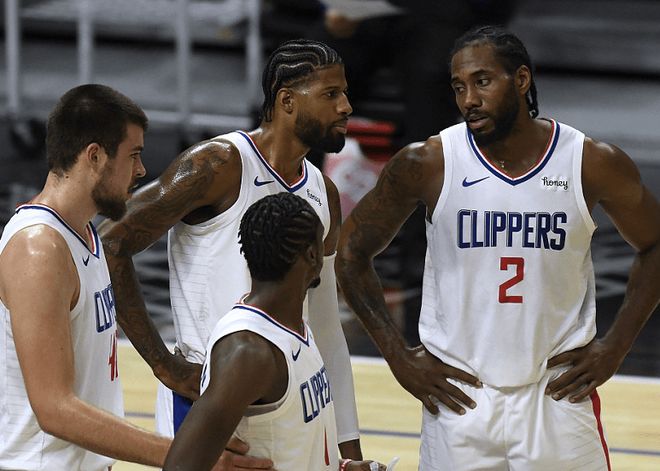 前进之鹰球员因嘲讽施蒂勒鼻子被罚款500欧，现已公开道歉（因嘲讽施蒂勒鼻子遭罚500欧，前进之鹰球员已公开致歉）