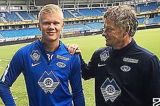 国乒8-2胜法国，产生了3大不可思议，王楚钦救场，王皓脸色铁青