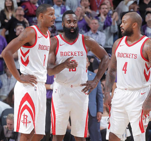 罗体：罗马旧将敦比亚接受测谎，结果显示其实际年龄超过40岁（罗体称：前罗马前锋敦比亚测谎结果显示其年龄或已超40岁）