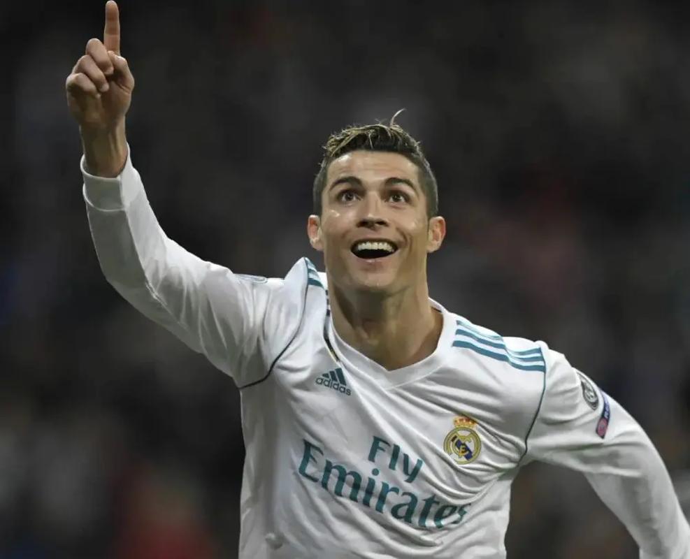 用冠军告别！雷速海报：布斯克茨&阿尔巴完成最后一舞，正式退役