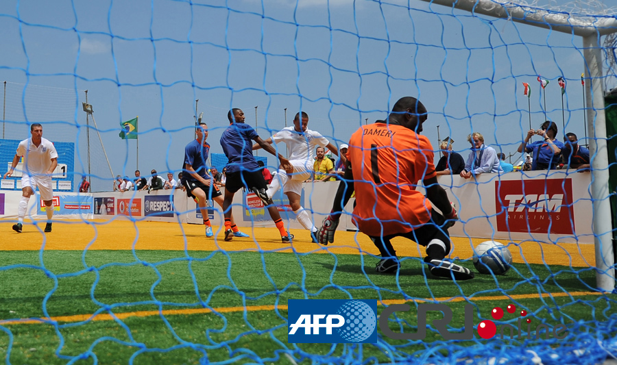 送出角球助攻，恰尔汗奥卢当选国米客胜维罗纳全场最佳球员（凭借角球助攻，恰尔汗奥卢荣膺国米客胜维罗纳全场最佳）