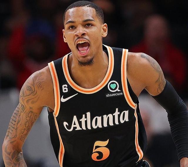 和场上表现 和场上表现